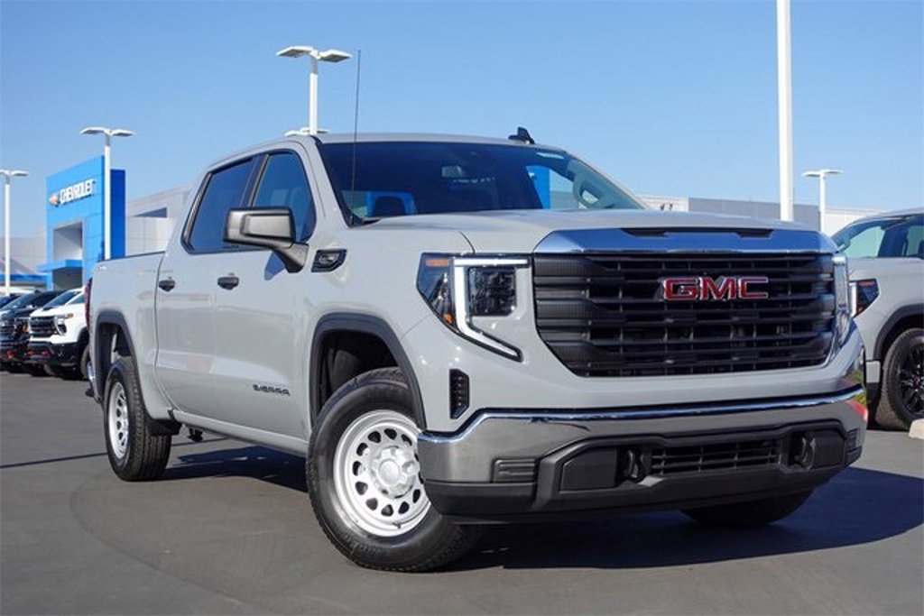 2025 GMC Sierra 1500 Pro's photo
