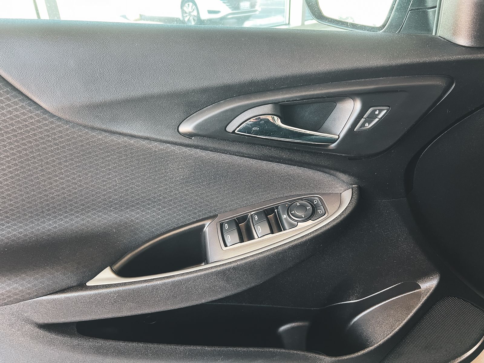 2023 Chevrolet Malibu 1LT photo 12