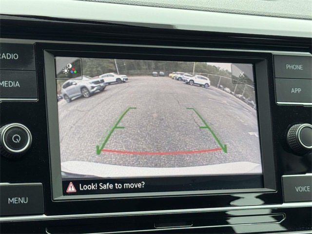 2022 Volkswagen Taos S photo 4