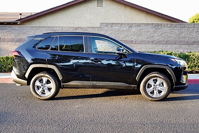 Used 2023 Black Toyota XLE image 6