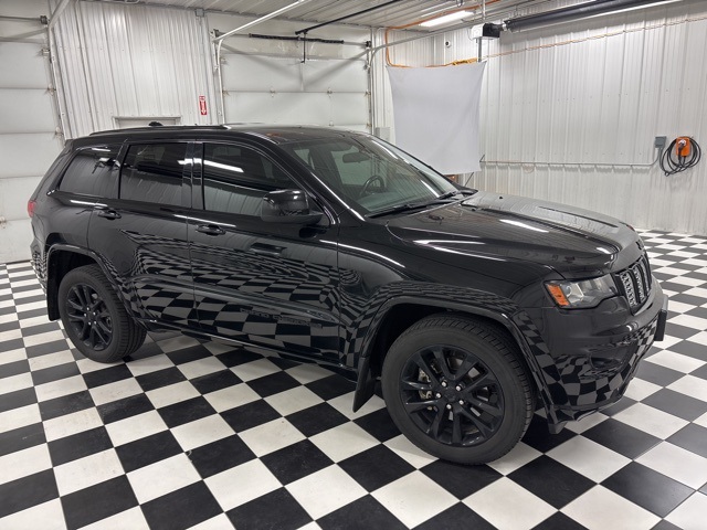 Used 2021 Jeep Grand Cherokee Laredo X with VIN 1C4RJFAG1MC514379 for sale in Rochester, Minnesota