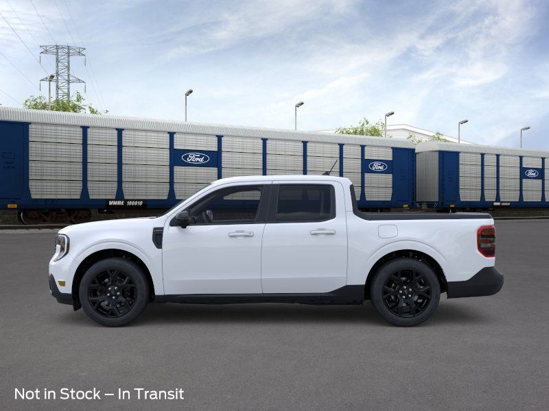 2025 Ford Maverick Lariat photo 4