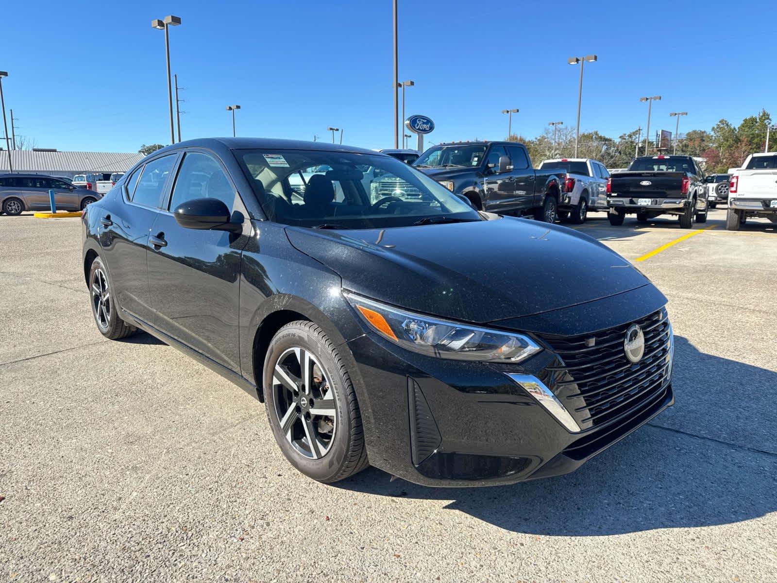 2024 Nissan Sentra SV's photo