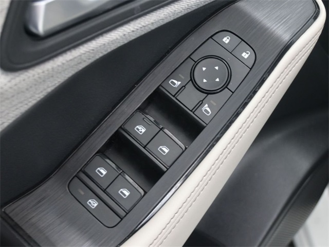 2023 Nissan Rogue SV photo 12