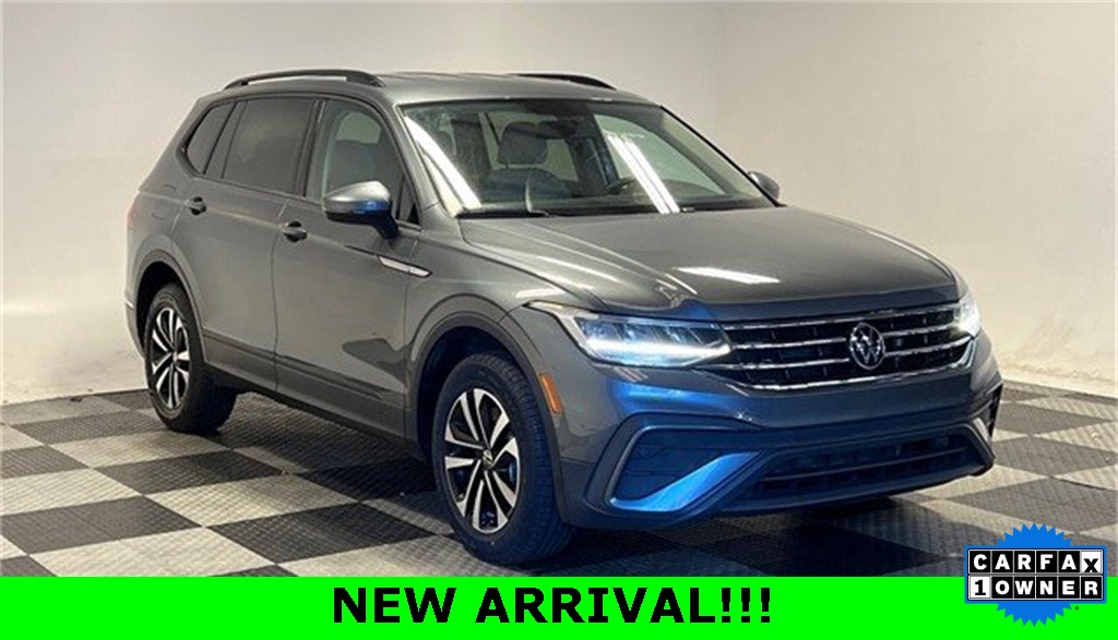 2022 Volkswagen Tiguan S's photo