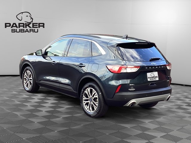 2022 Ford Escape SEL photo 3