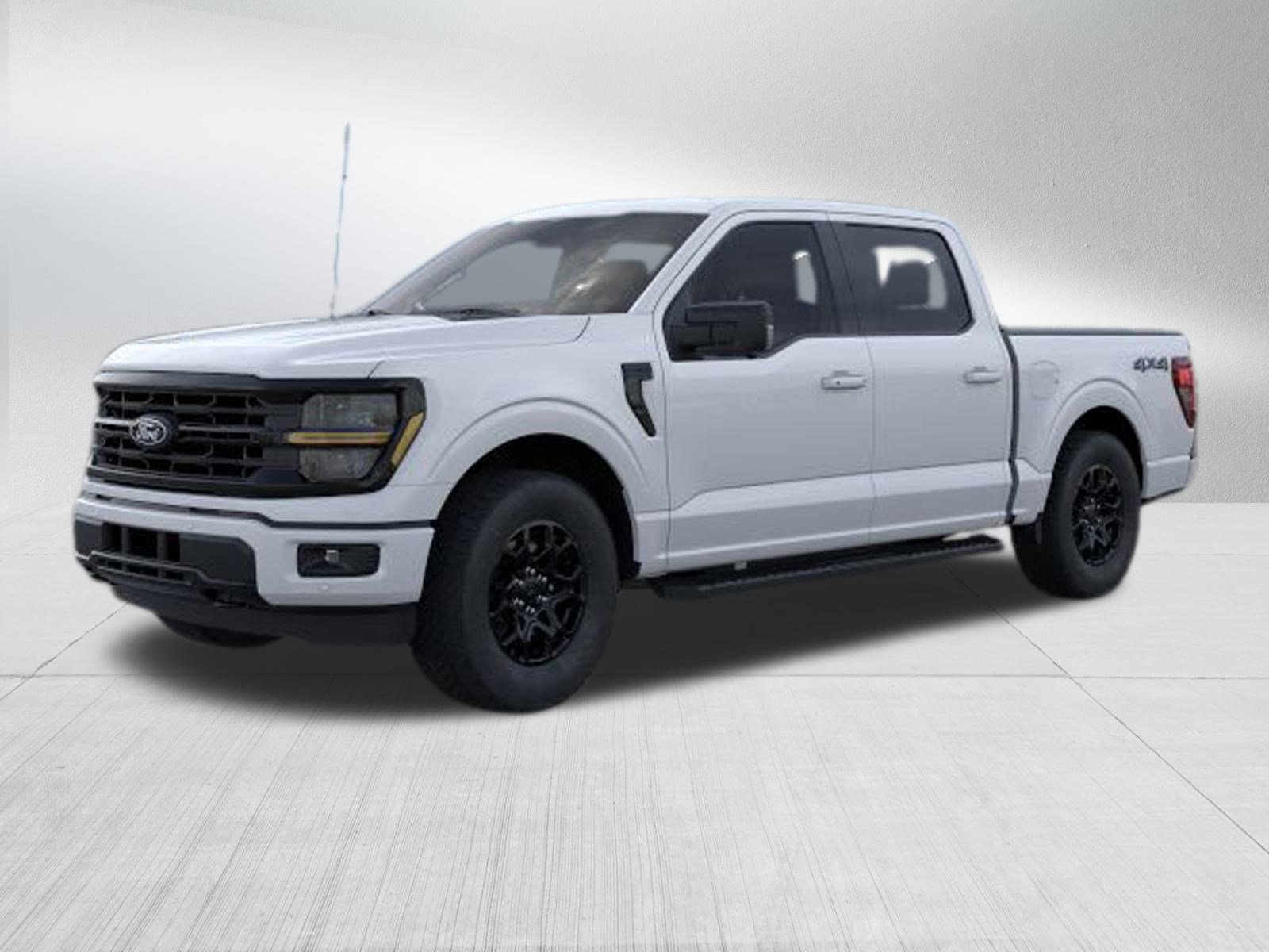 2025 Ford F-150 XLT photo 4