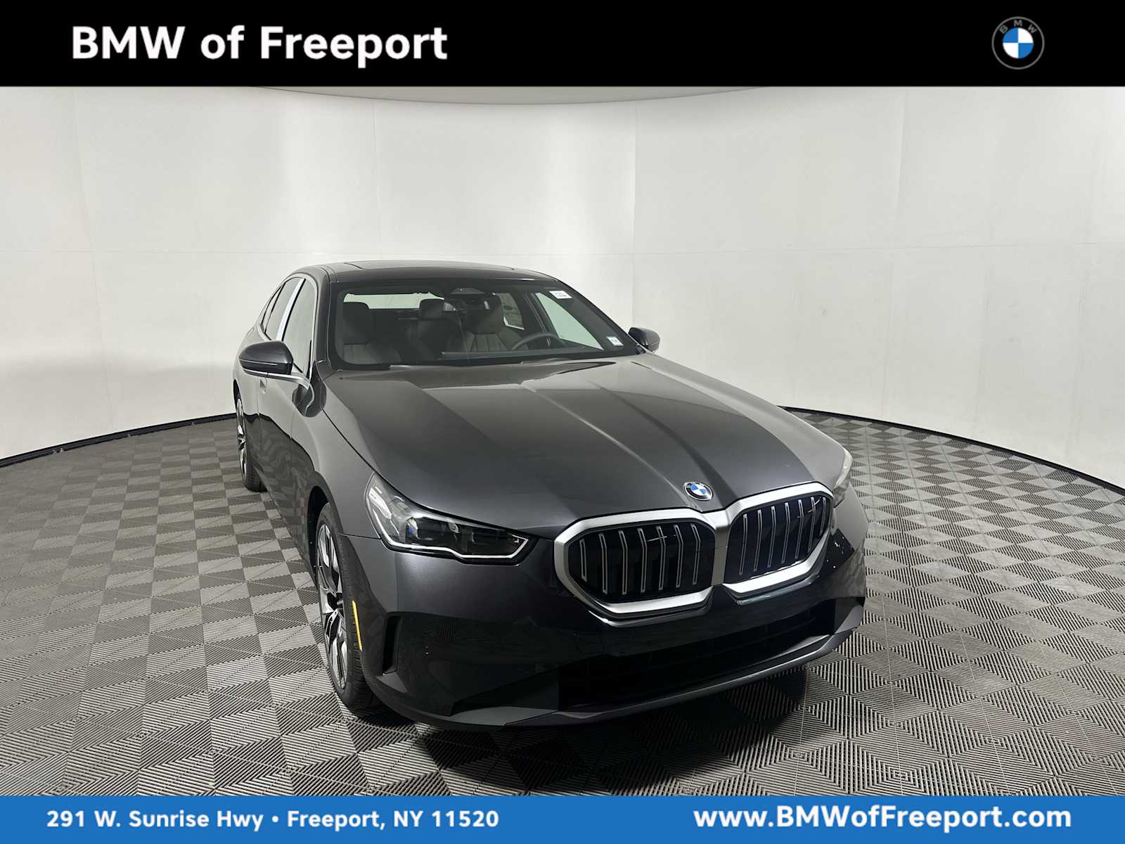 2026 BMW 5 Series 530i's photo