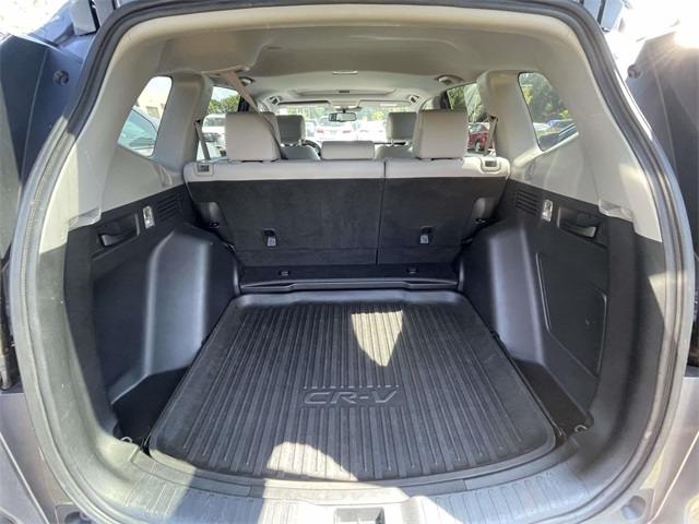 2017 Honda CR-V Touring photo 7