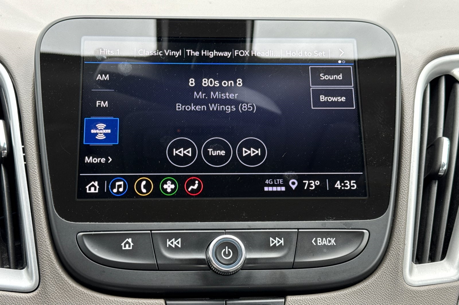 2022 Chevrolet Malibu 1LT photo 16