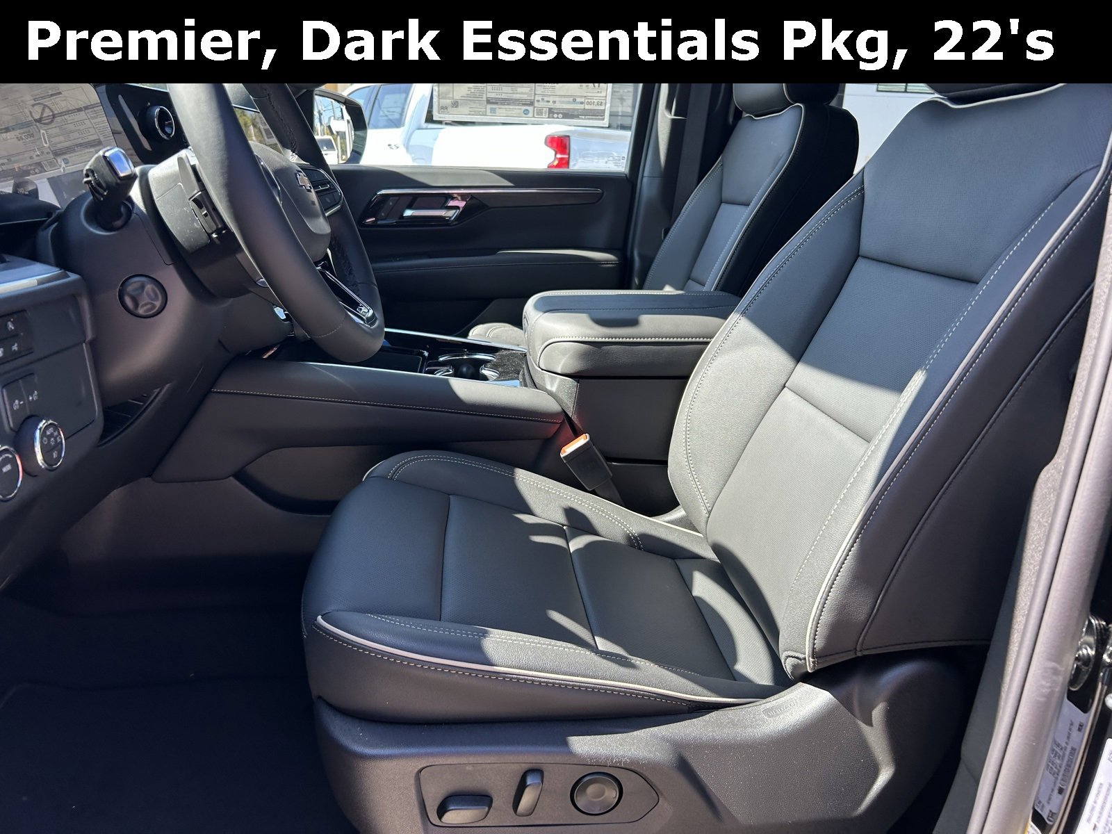 2025 Chevrolet Tahoe Premier photo 21