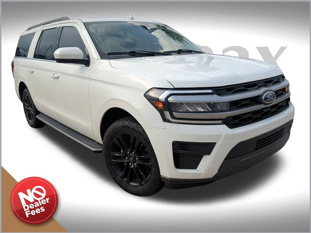 2022 Ford Expedition XLT's photo