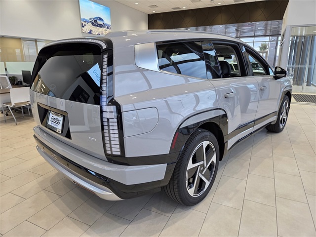 2026 Hyundai Ioniq Limited photo 3