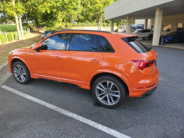 2023 Audi Q3 Premium Plus S line photo 3