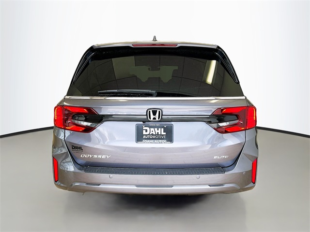 2026 Honda Odyssey Elite photo 4
