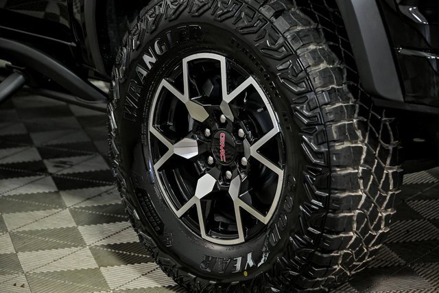 2026 Gmc Canyon AT4X photo 4