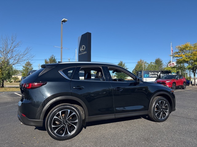 2023 Mazda CX-5 2.5 Premium Plus photo 3