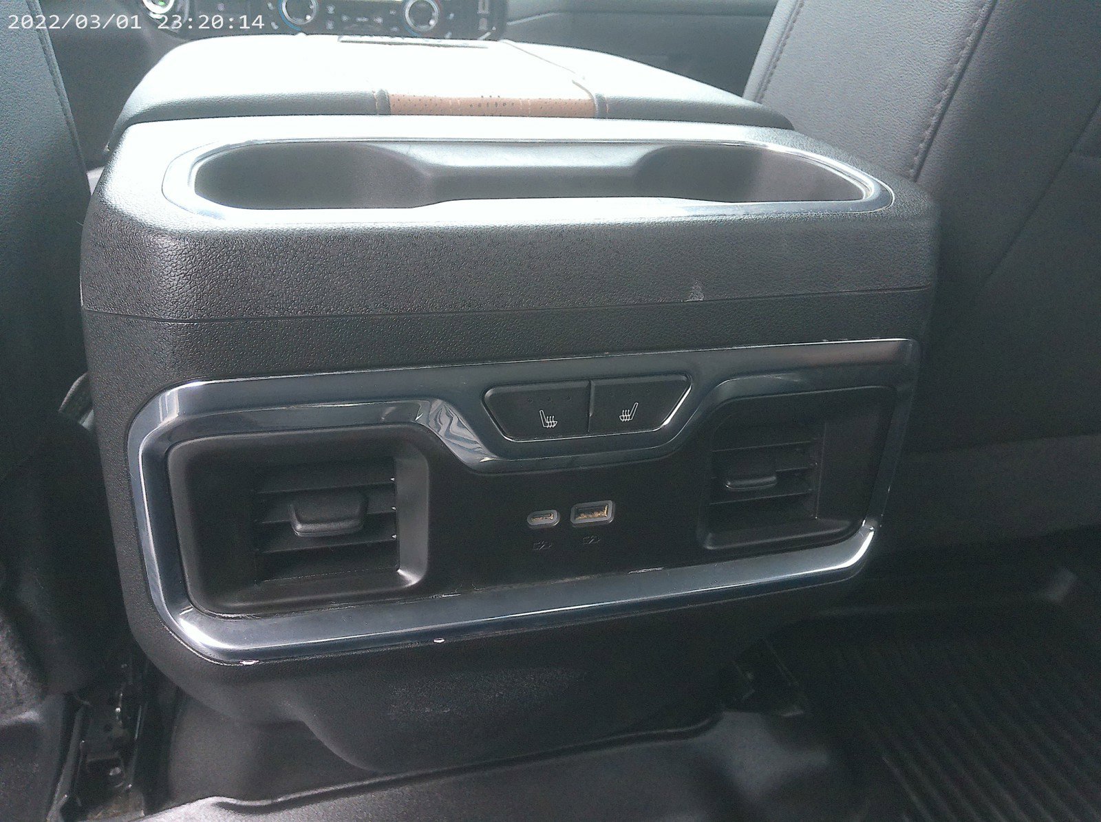 2025 Chevrolet Silverado 3500HD High Country photo 31
