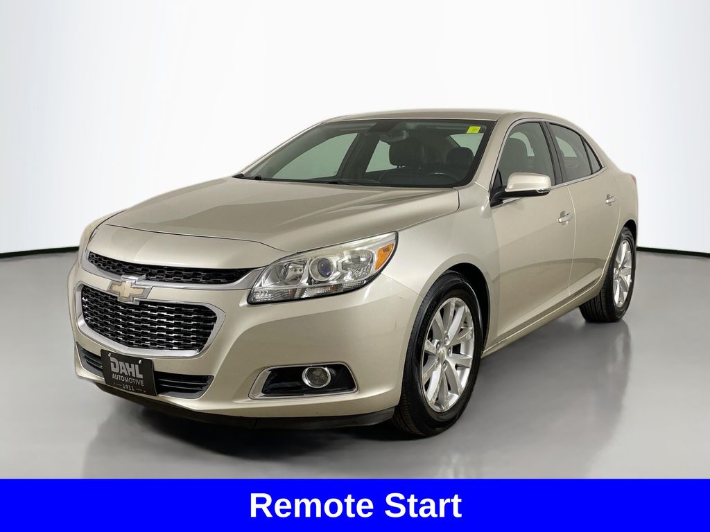 2015 Chevrolet Malibu LTZ photo 3