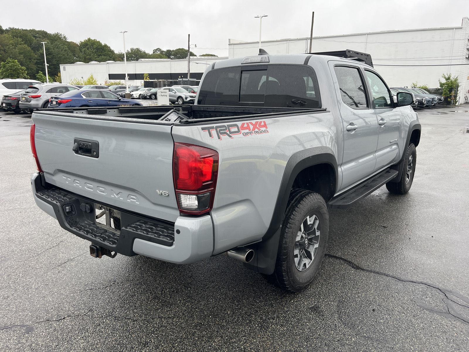 2018 Toyota Tacoma SR5 TRD Pro Sport photo 3