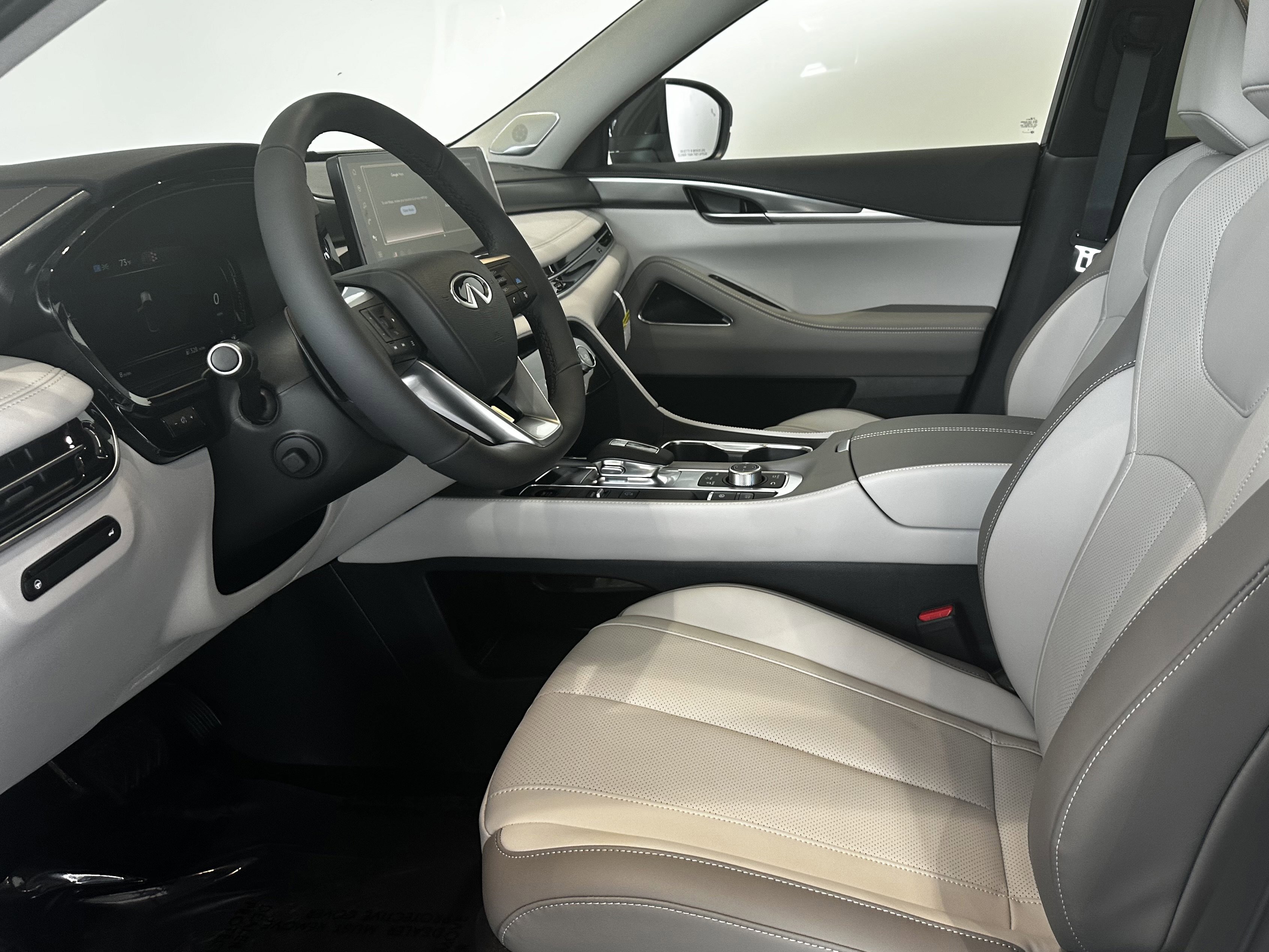 2026 Infiniti QX60 Luxe AWD photo 7