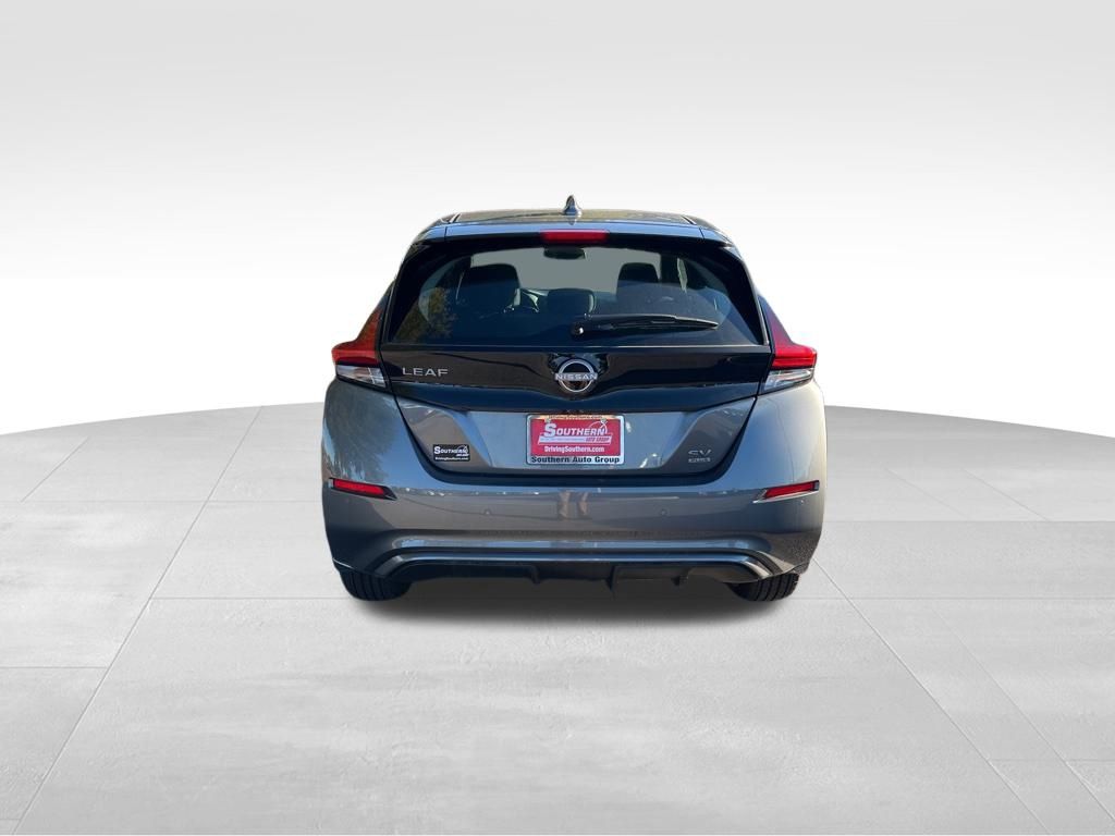 2024 Nissan Leaf SV Plus photo 2