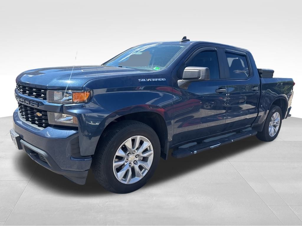 2021 Chevrolet Silverado 1500 Custom photo 2