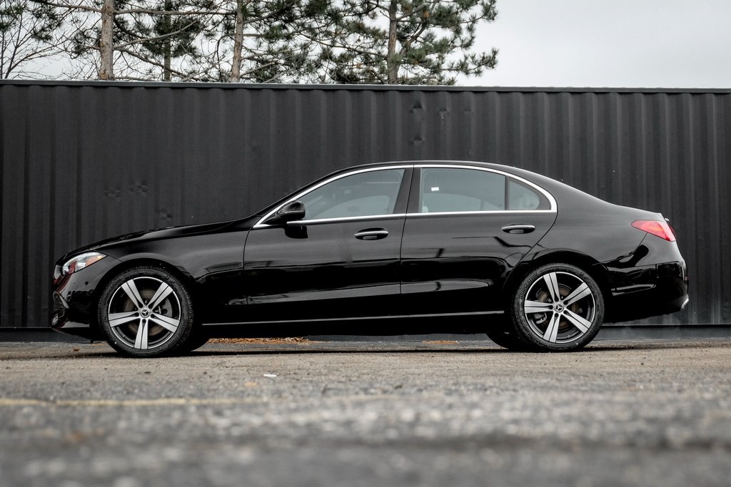 2025 Mercedes Benz C 300 4MATIC photo 4