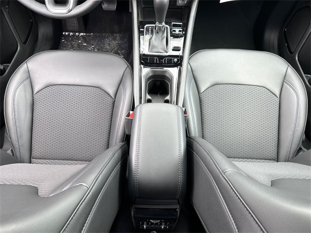 2025 Jeep Compass Latitude photo 18