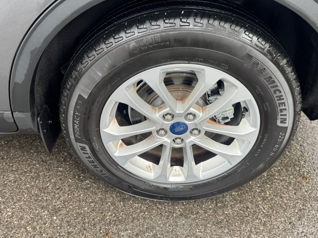 2022 Ford Escape SE photo 25
