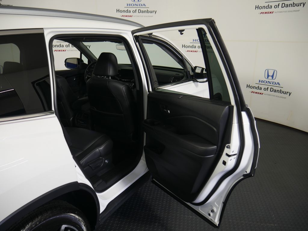 2022 Honda Pilot Elite photo 8