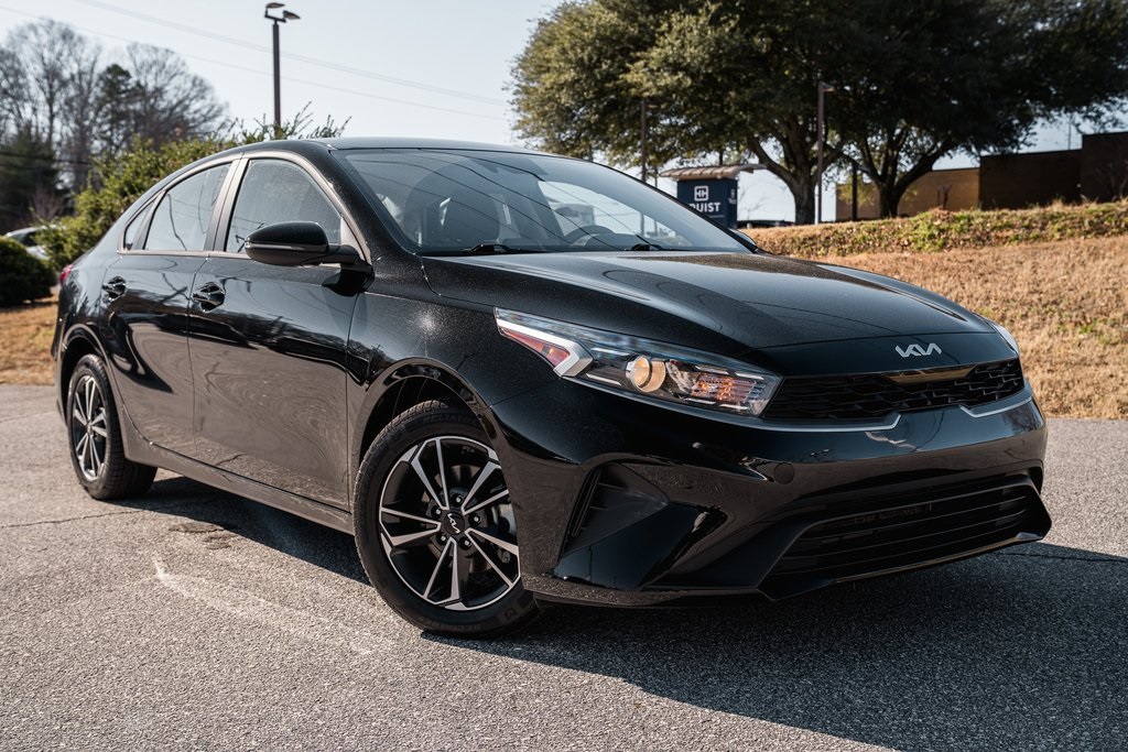 2024 Kia Forte LXS's photo