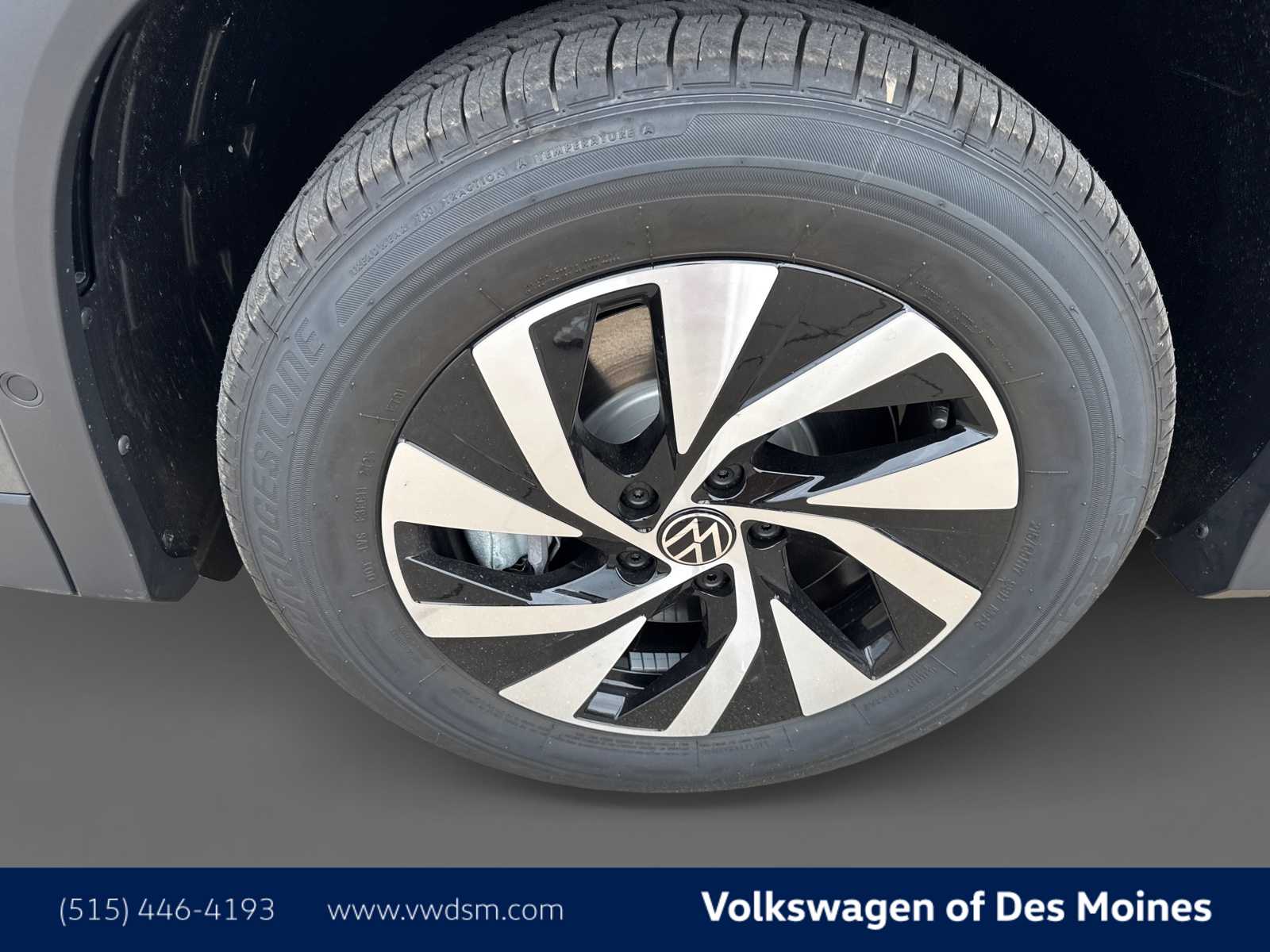 2025 Volkswagen Tiguan S photo 7