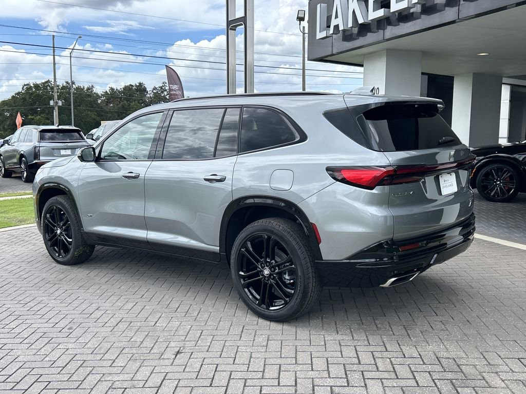 2026 Buick Enclave Sport Touring photo 4