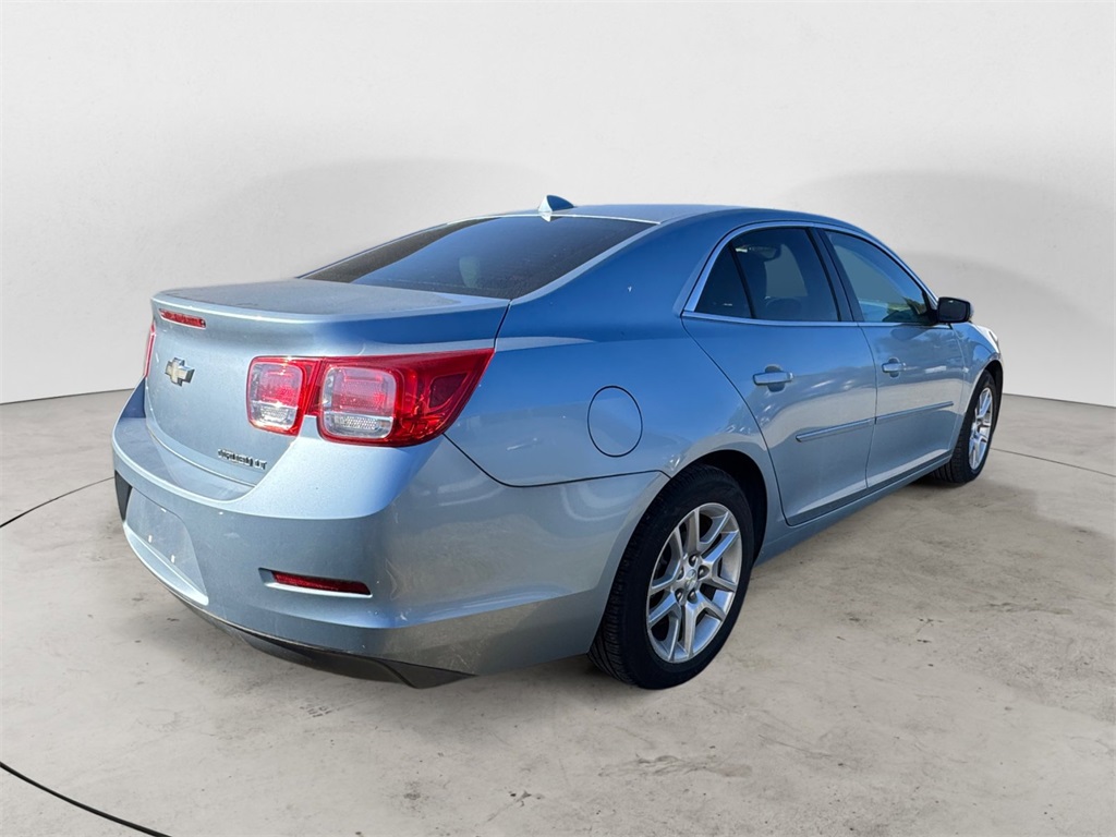 2013 Chevrolet Malibu 1LT photo 4