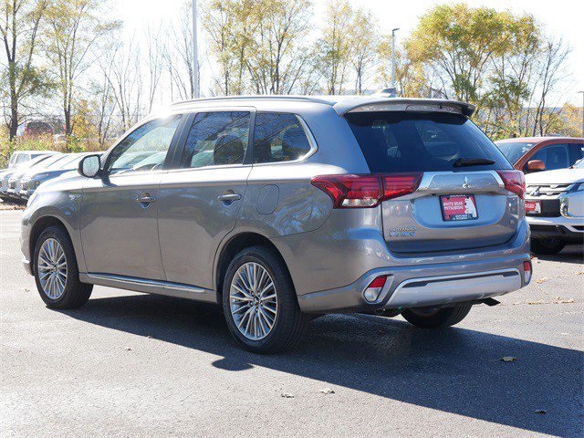 2022 Mitsubishi Outlander PHEV SEL photo 3