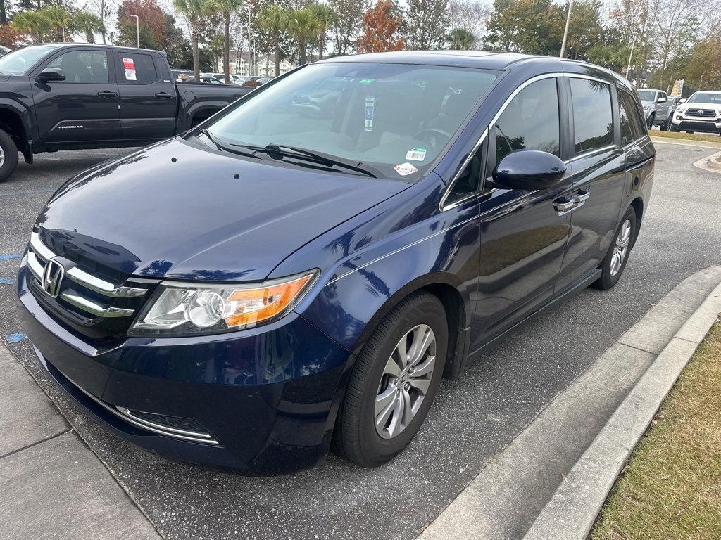 2016 Honda Odyssey EX-L photo 2