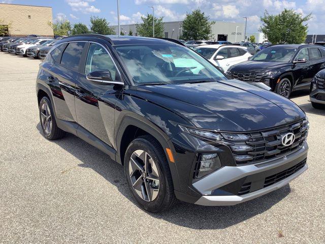 2025 Hyundai Tucson SE photo 3