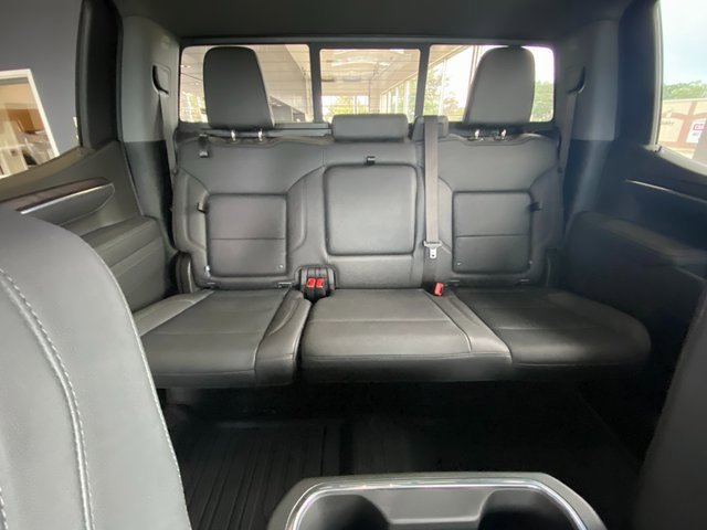 2025 Gmc Sierra 1500 SLT photo 13