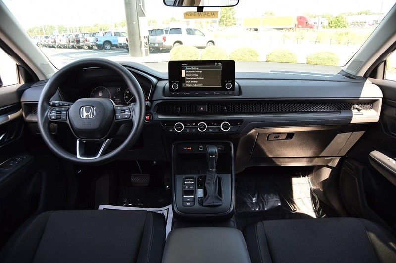 2024 Honda CR-V EX photo 7
