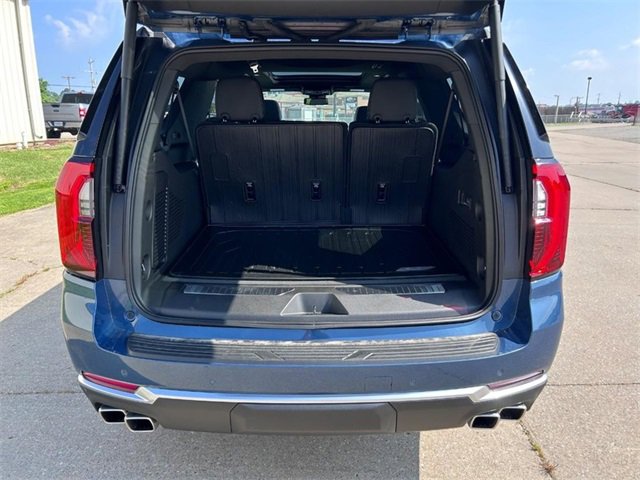2025 Gmc Yukon XL Denali photo 4