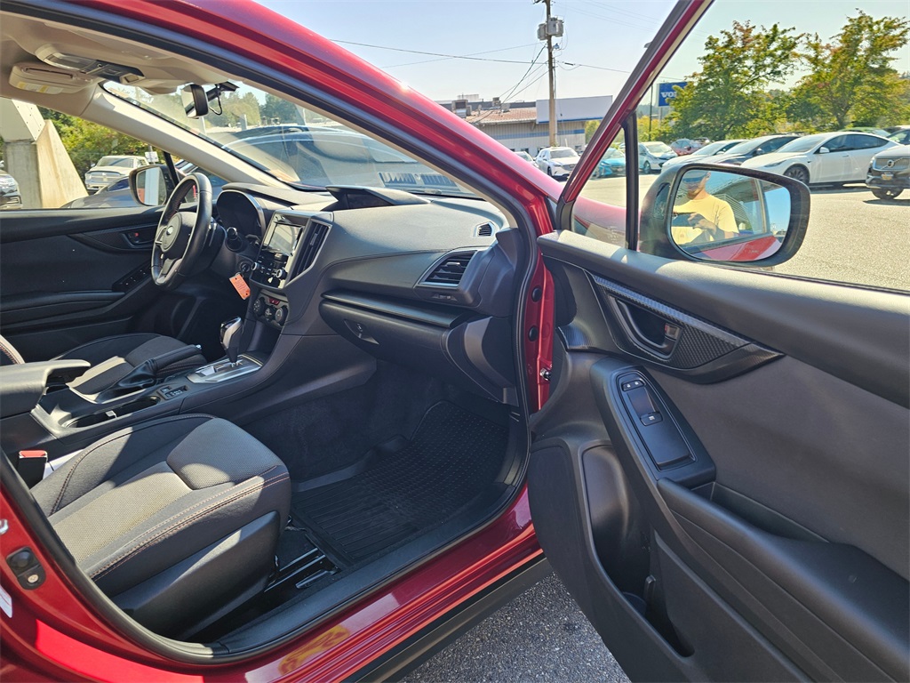 2019 Subaru Crosstrek 2.0i Premium photo 12