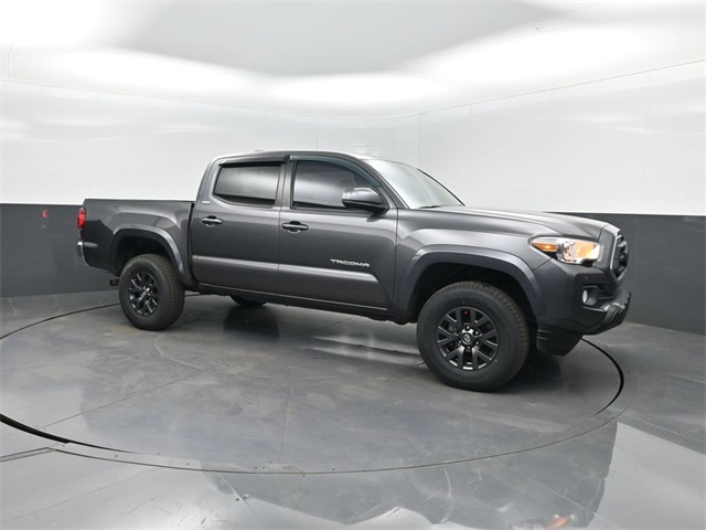 2022 Toyota Tacoma SR5 Double Cab photo 22