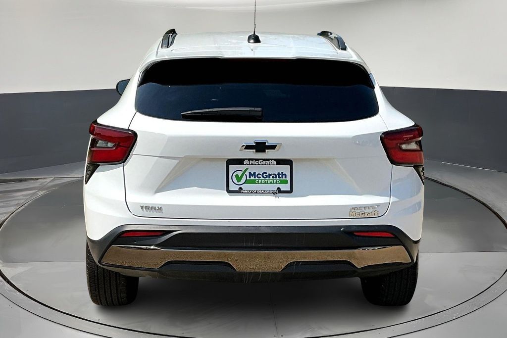 2024 Chevrolet Trax ACTIV photo 4