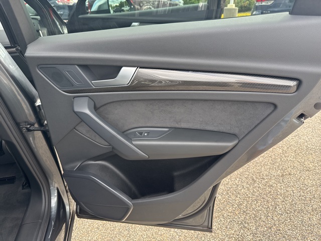 2022 Audi SQ5 Premium photo 10