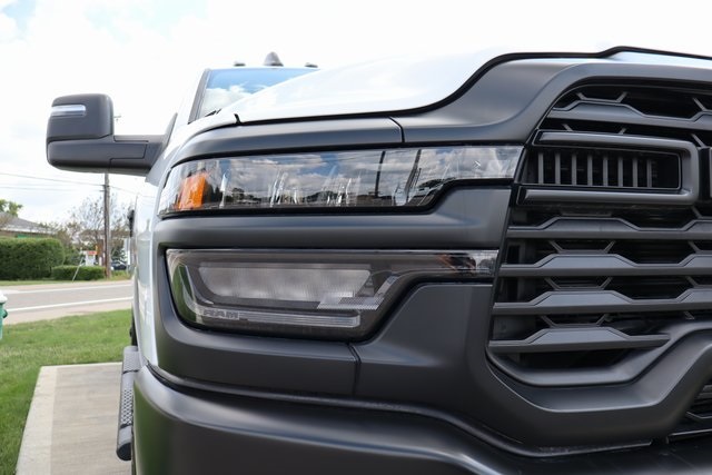 2025 Ram 2500 Tradesman photo 5