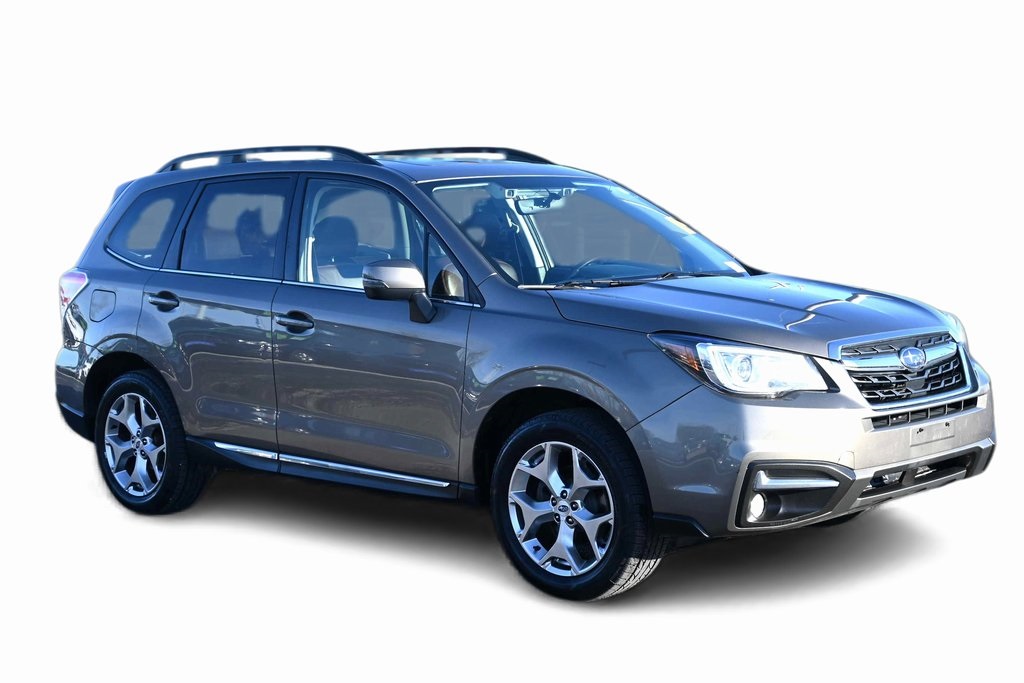 2017 Subaru Forester 2.5i Touring photo 2