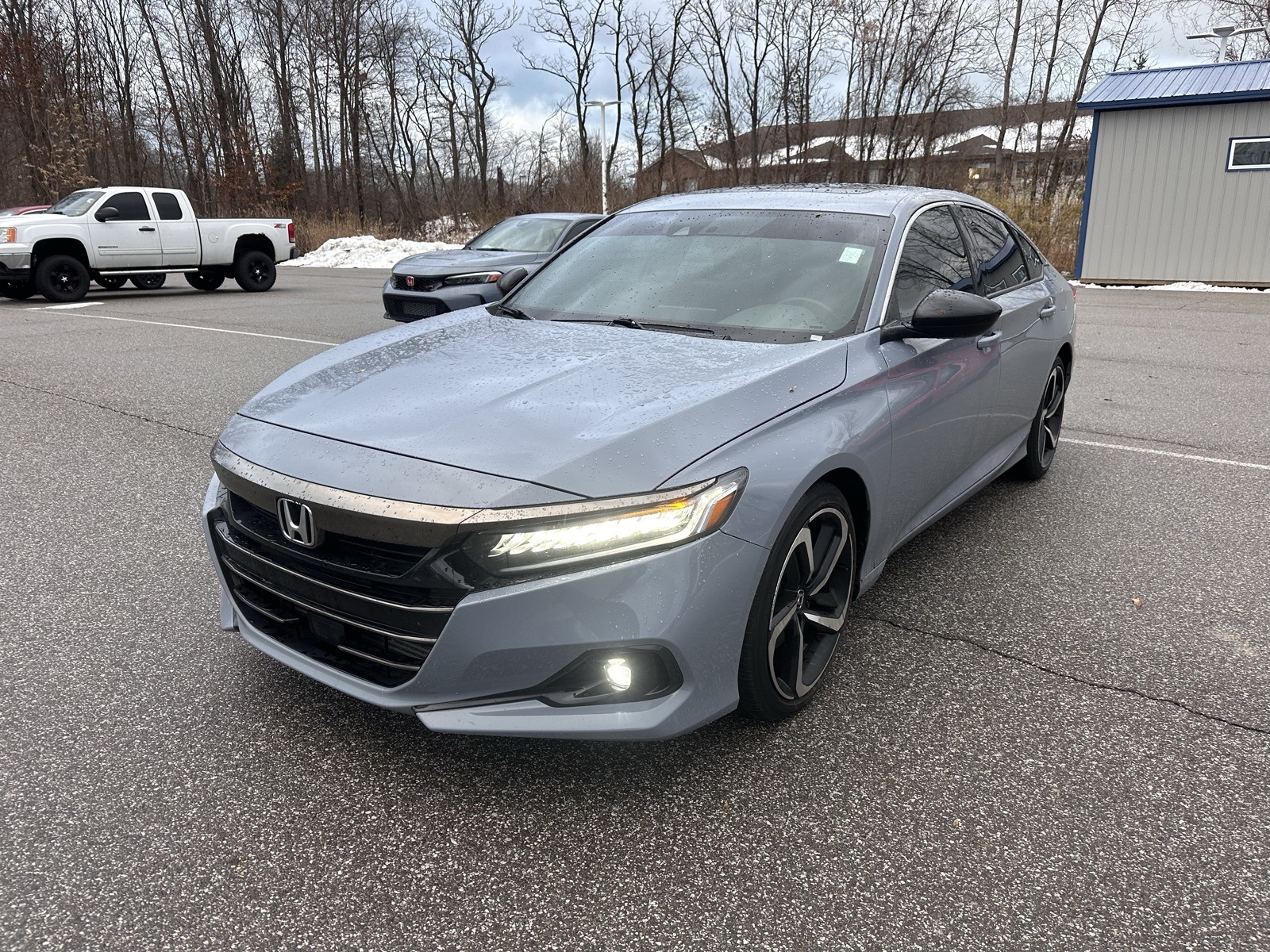 2022 Honda Accord Sport's photo
