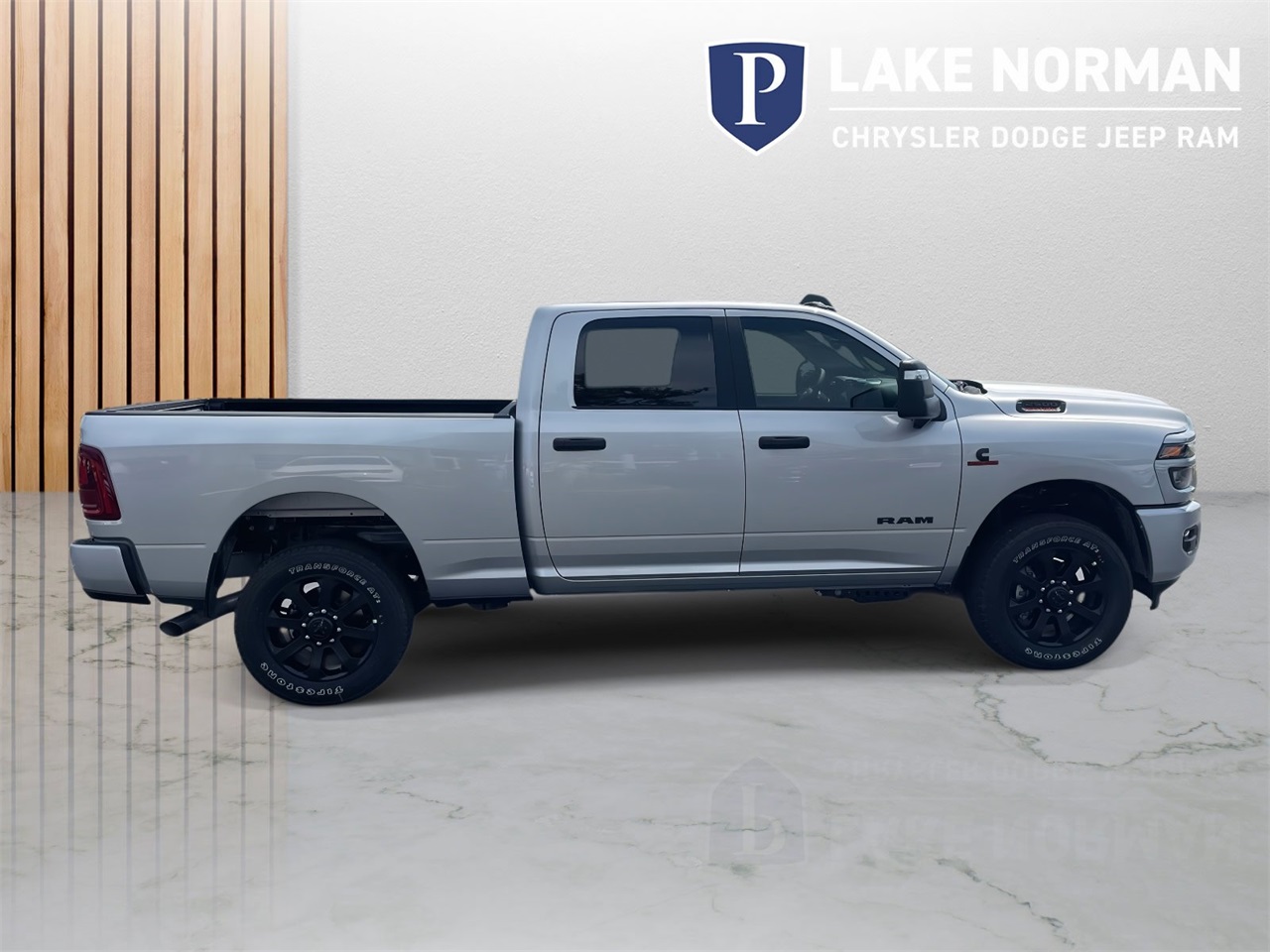 2026 Ram 2500 Big Horn photo 9
