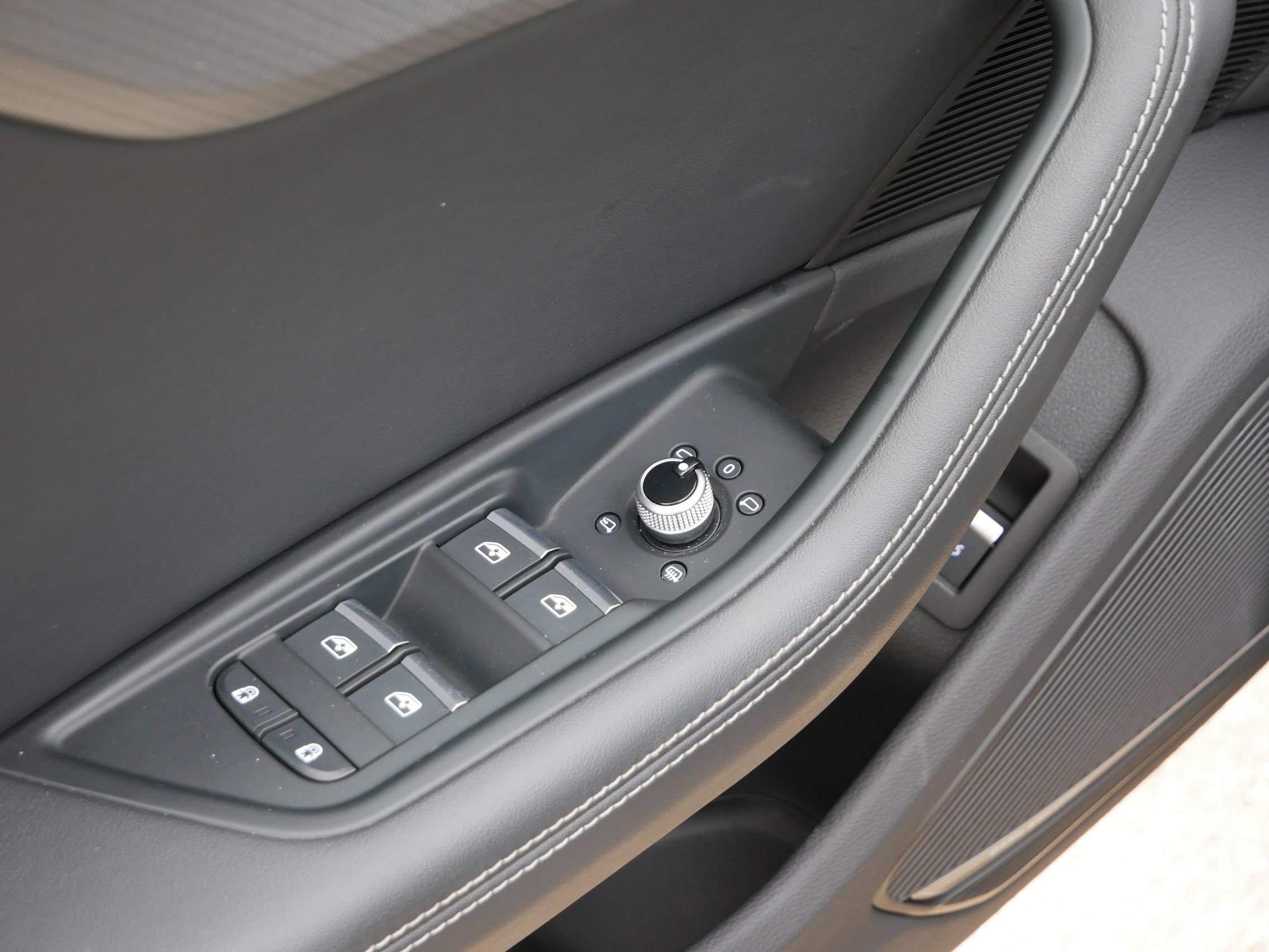 2023 Audi A4 S line Quattro Premium Plus photo 22